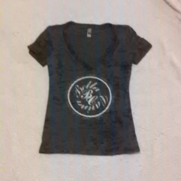 T- Shirt