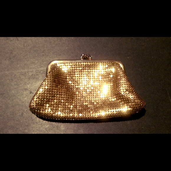 RESERVED Whiting & Davis Vintage Gold Mesh Clutch - Picture 2 of 4