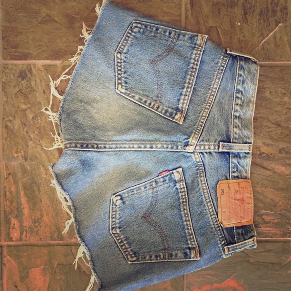 Vintage Levi's - Coachella Style