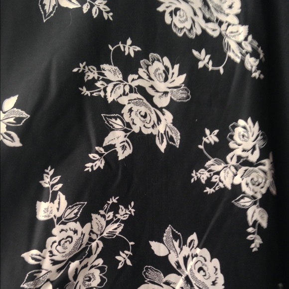 Black with white floral print Eric + Lani dress