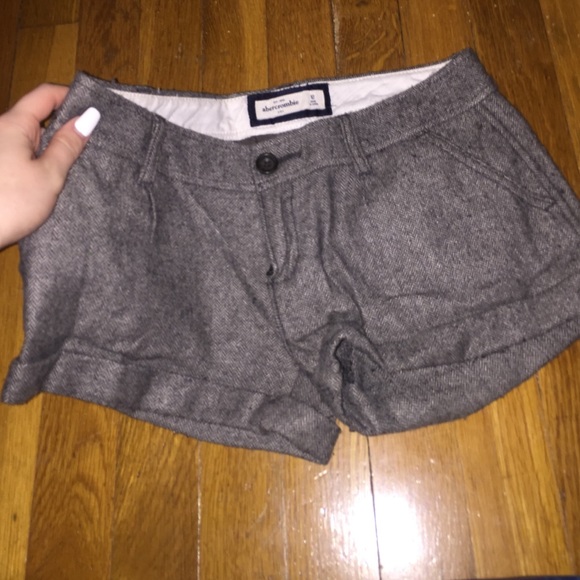 Abercrombie wintry shorts