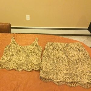 Dana buchman shirt and skirt set