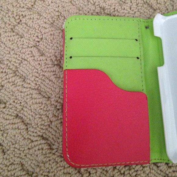 iPod 4 Generation Case - Picture 2 of 4