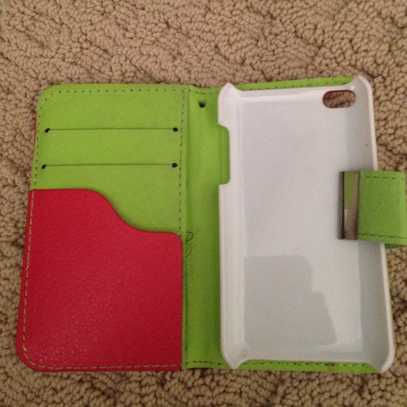 iPod 4 Generation Case - Picture 3 of 4