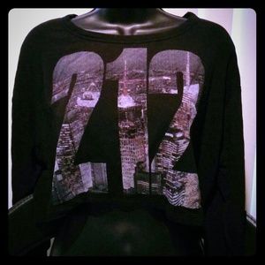 Nwot 212 NY crop top