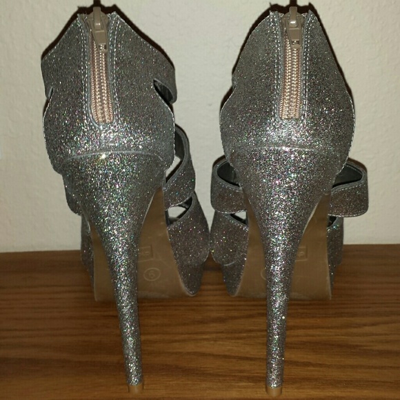 Sparkley platform heels - Picture 3 of 4