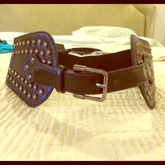 Studded belt