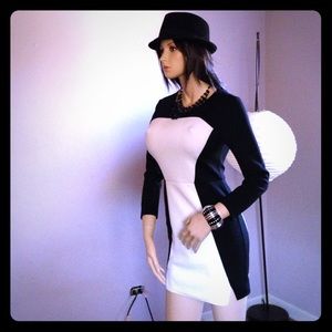 Black & White Color Block Dress! Sexy and Smart!⚡️