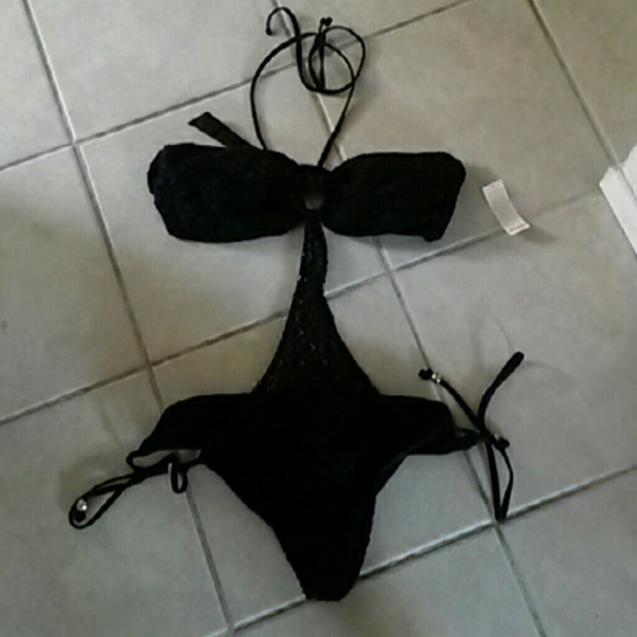 BONGO Other - NWT Black crochet  monokini