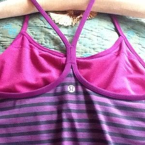 Lululemon Tank size 8/10 purple multi