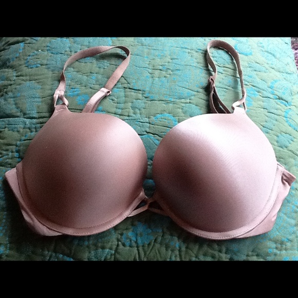 Victoria Secret Bombshell Plunge 36C