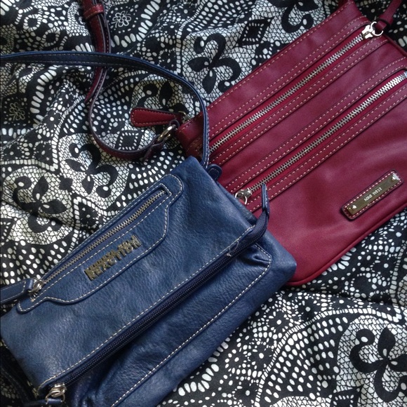 Cross body Kenneth Cole and Nine West bags💥💥💥