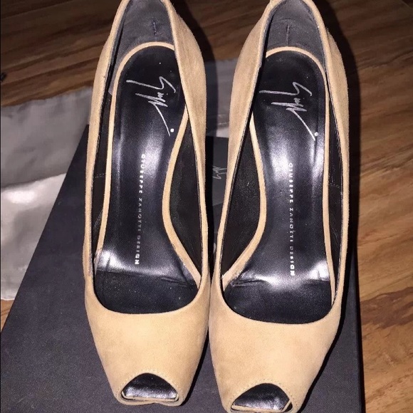 SOLD‼️‼️Giuseppe Zanotti Heels - Picture 3 of 4