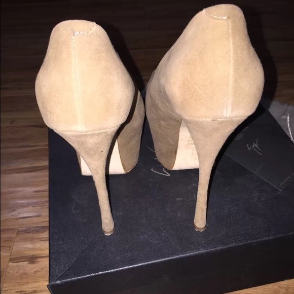 SOLD‼️‼️Giuseppe Zanotti Heels - Picture 4 of 4