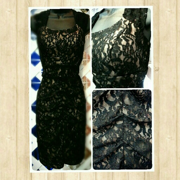🚫SOLD🚫 Black Lace Bodycon Party Dress
