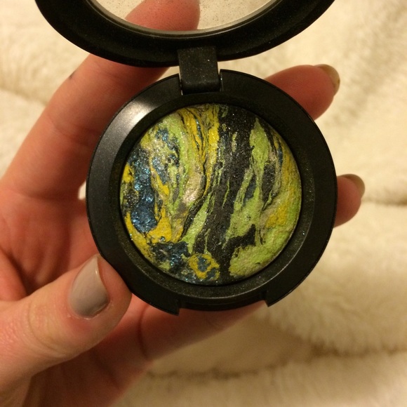Mac shadow
