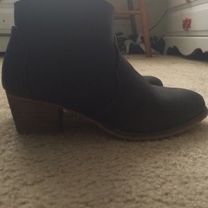 cute ankle boots😍😍