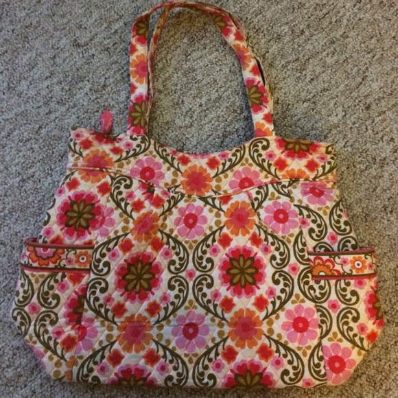 Vera Bradley pleated tote in Folkloric