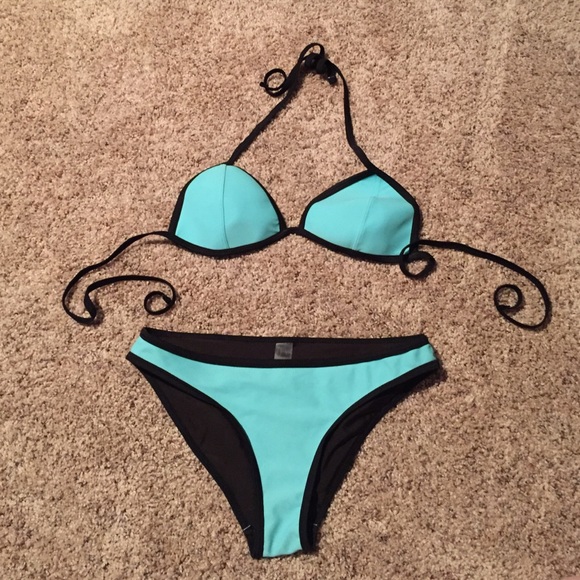 Triangl Top Swimwear Aqua (medium)