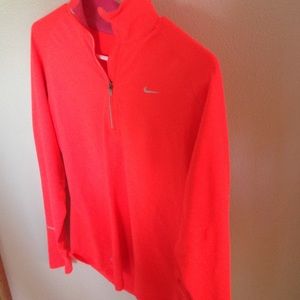 NEW W O TAG Nike dri fit 3/4 zip
