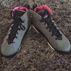 Air Jordan Retro 7 Fuschia