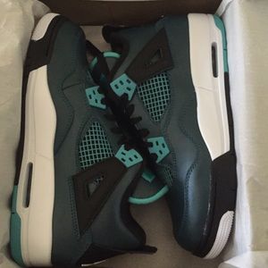Air Jordan Retro 4 Teal