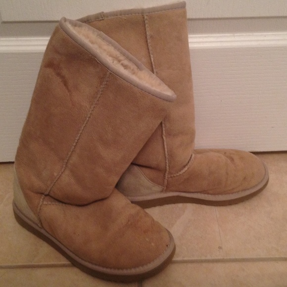 Ugg boots.
