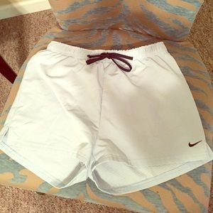 Nike sphere dry shorts