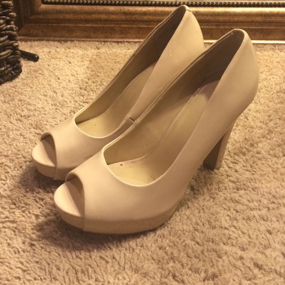 Nude Peep Toe Pumps