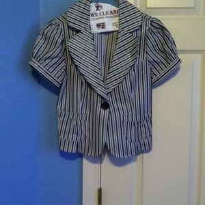 Misses black/white blazer