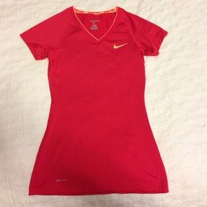 Nike pro dry fitted workout shirt