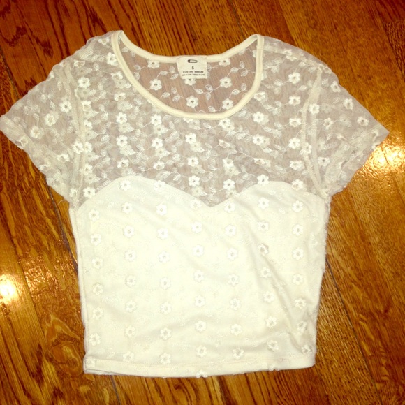White crop top