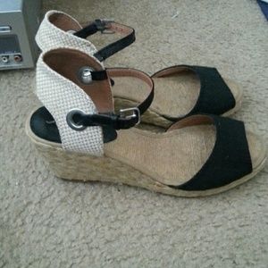 Lucky Brand wedges