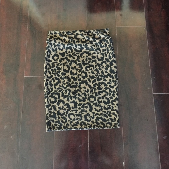 Leopard Print Pencil Skirt