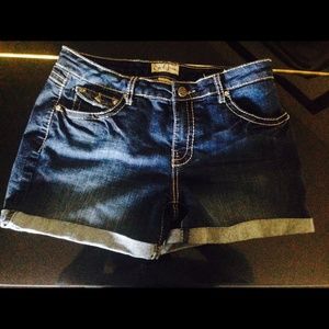 Like new denim shorts