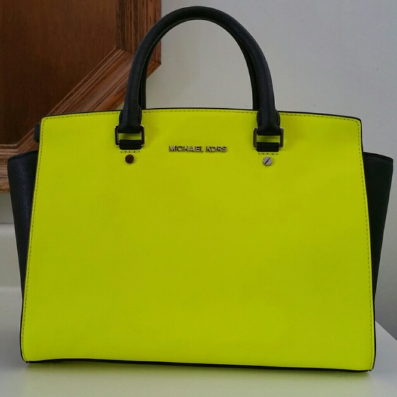 Pictures - Picture 3 of 4