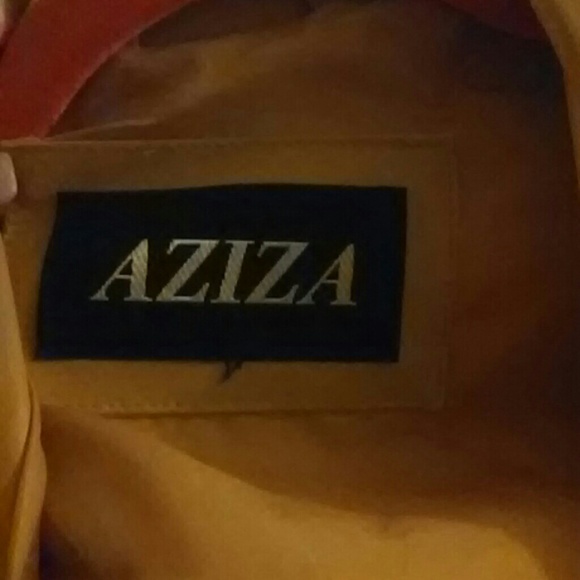 Beige leather jacket - Picture 2 of 2