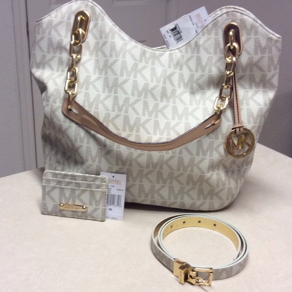 🔴SOLD🔴Beautiful Michael Kors Bundle!!!!