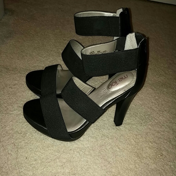 Black strappy pumps