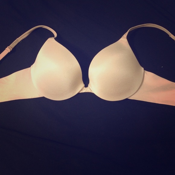 Maidenform Sheer Nude Colored Bra