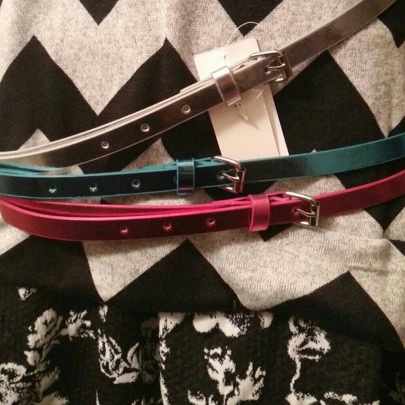 Metallic Skinny Belts