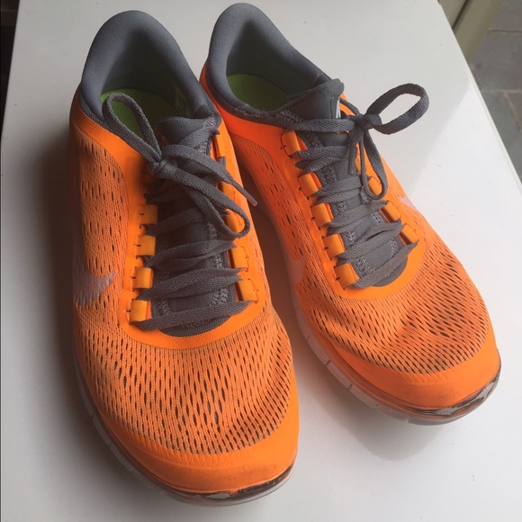 Orange Nike Free Run 3.0 white soles, barely worn