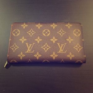 Louis Vuitton Zipper Wallet M61727