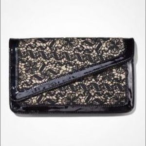EXPRESS LACE EMBELLISHED ENVELOPE CLUTCH EXPRESS LACE EMBELLISHED ENVELOPE CLUTCH