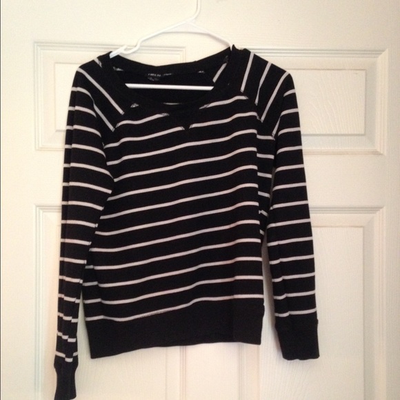 Black and white stripped sweater