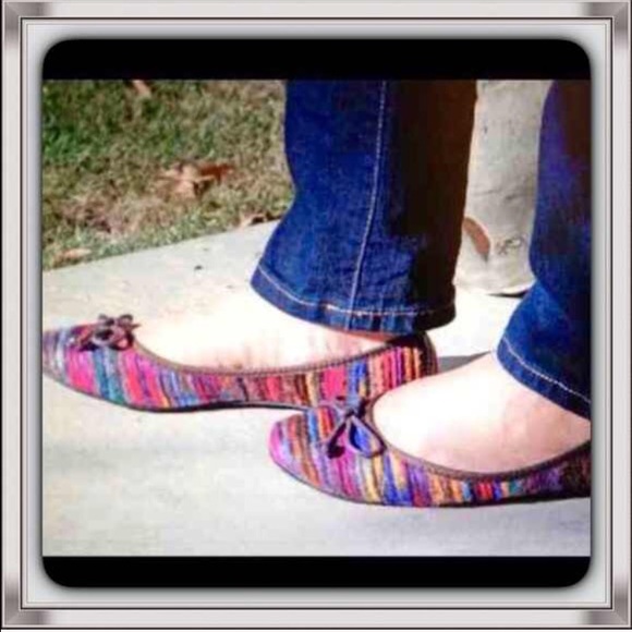 Colorful Spring Flats - Picture 2 of 2
