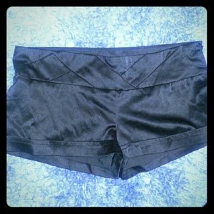 🚫DONATED🚫 Faux leather booty shorts