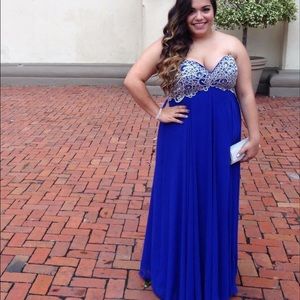 Plus Size Formal Dress (Prom Dress)