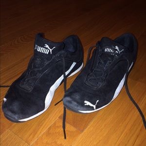 Black Puma Sneakers