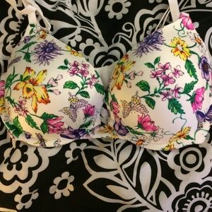 Victoria's Secret bra